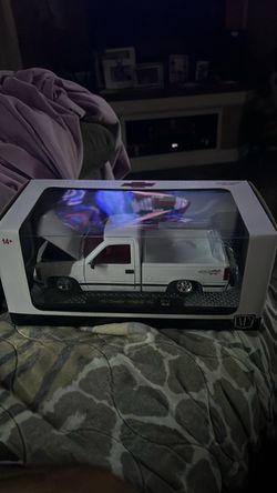 M2 truck