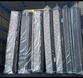 Get Comfortable : Twin Size Mattress & Optional Box Spring - Fast Delivery !