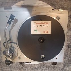 Technics SL-D2 Direct Drive Automatic Turntable System