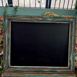 Hand-painted rustic Chalkboard – $20
