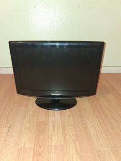 Samsung Flat Screen LCD TV