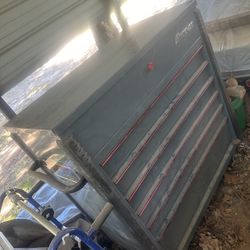 Snap On Roll Around Cart