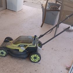 Lawn Mower NO BATTERY works
