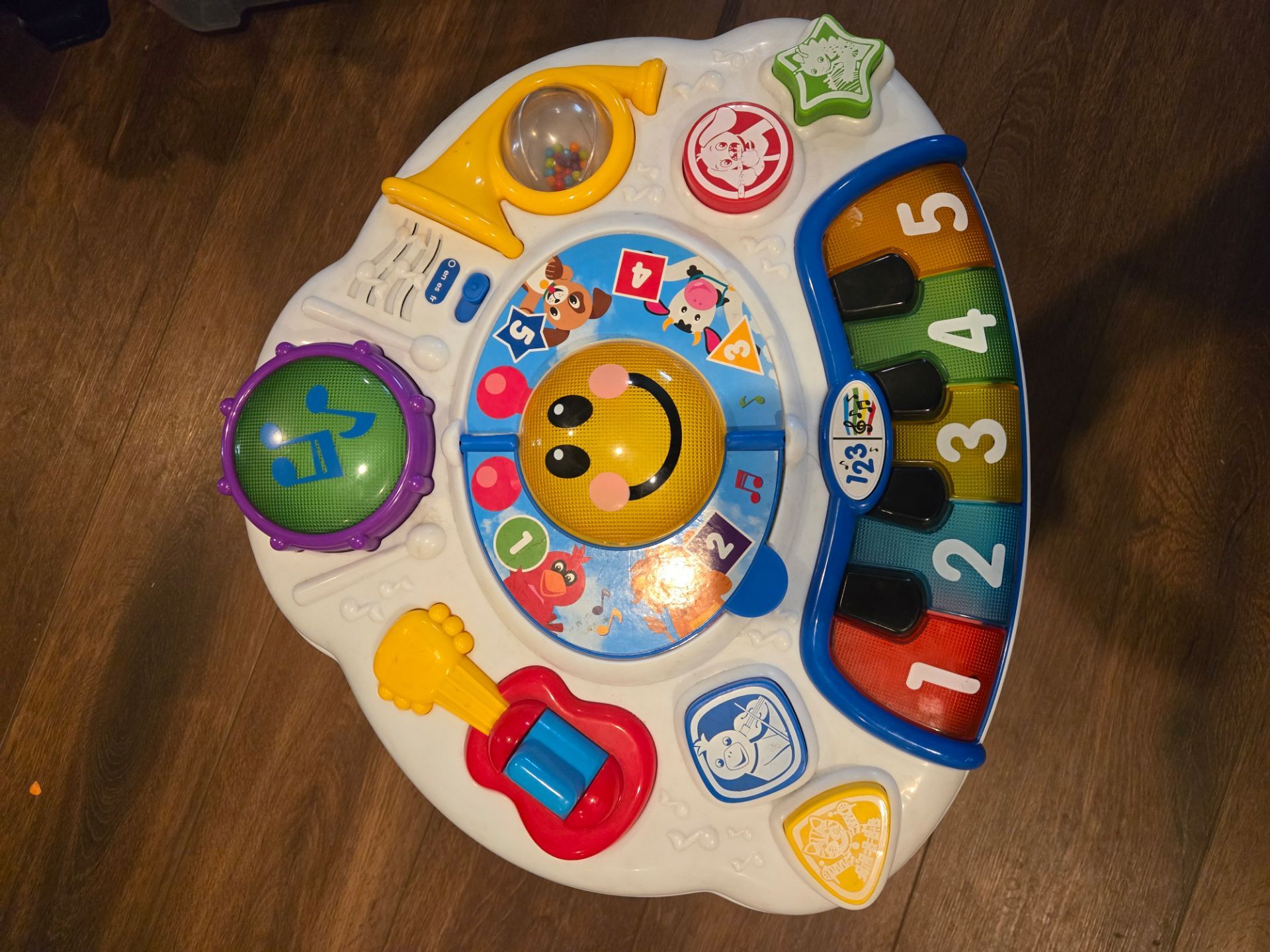 Little Einstein Table