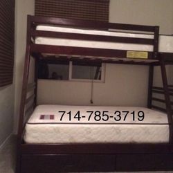 Twin/Full bunk bed + 2 Mattress