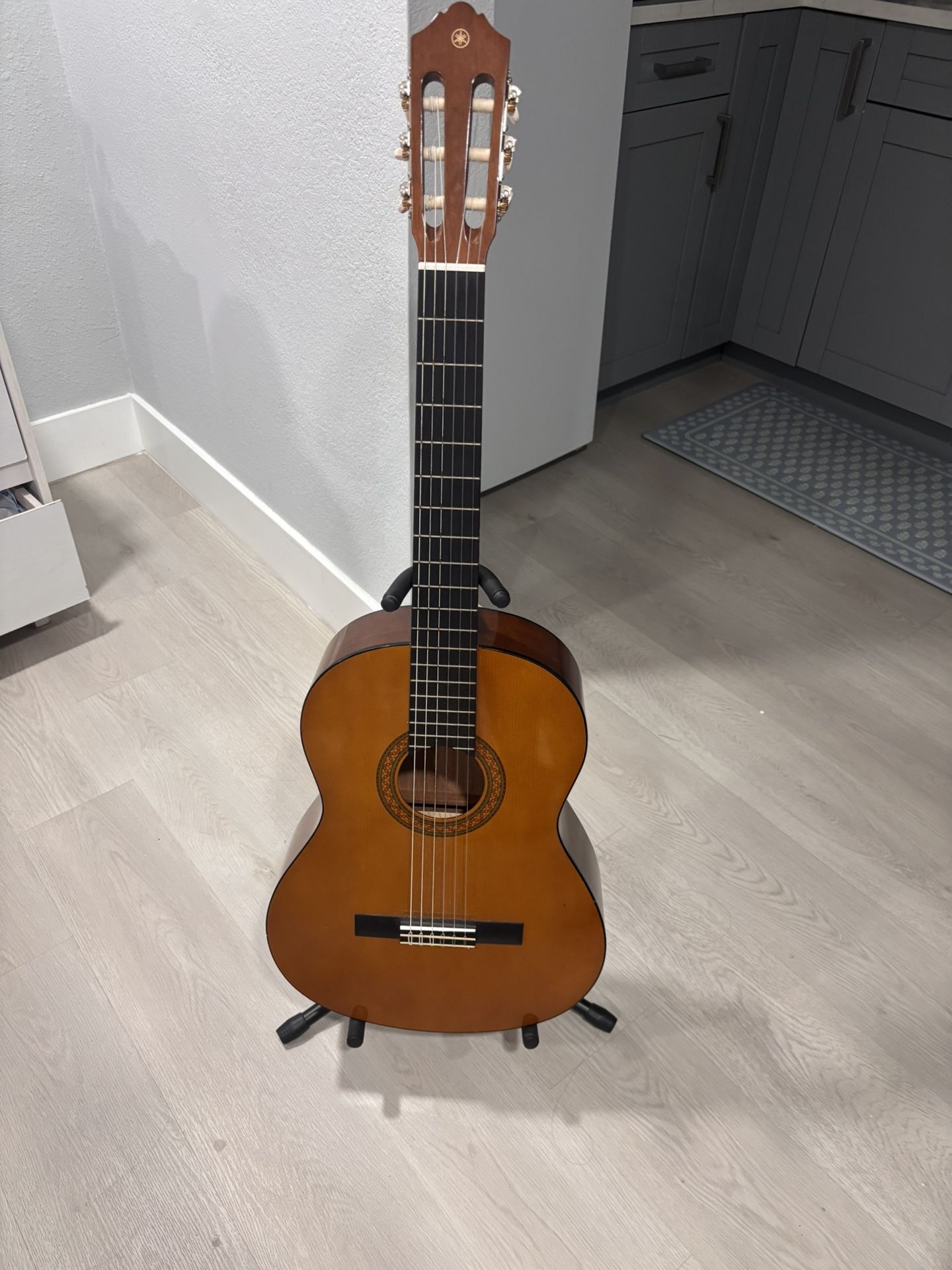 Yamaha C40 for Sale! Don’t miss this chance!!