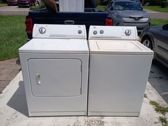 Whirlpool analog washer dryer set