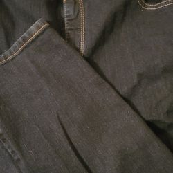 NEW Gloria Vanderbilt Amanda denim blue jeans size 16W. 5pk, 38W X 28 L, 98% cotton, 2% Spandex. Great for petite 5'4" and under. East, west or north.