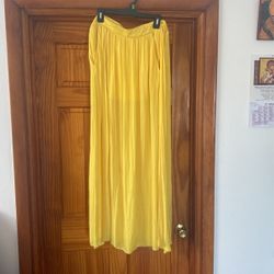 Zara  maxi  fo women,size L