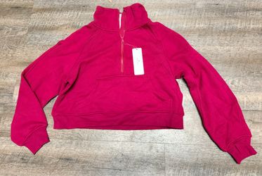 Crz Yoga NWT half zip Sz M pomegranate color