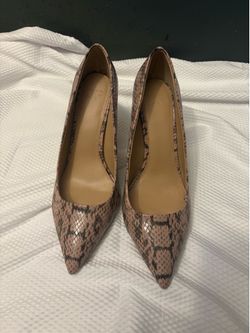Brown scale heels