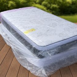 💥BRAND NEW TWIN SET $189