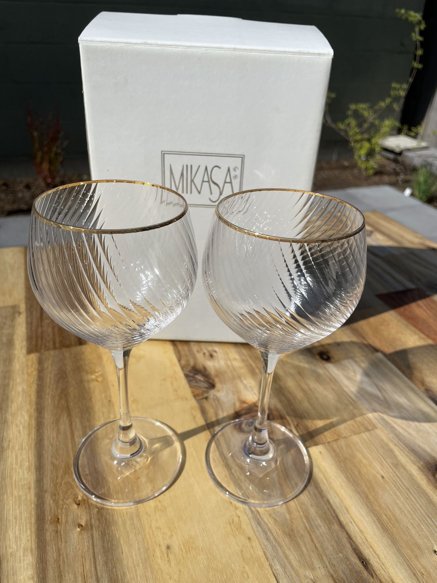 8 Mikasa Murano wine goblets