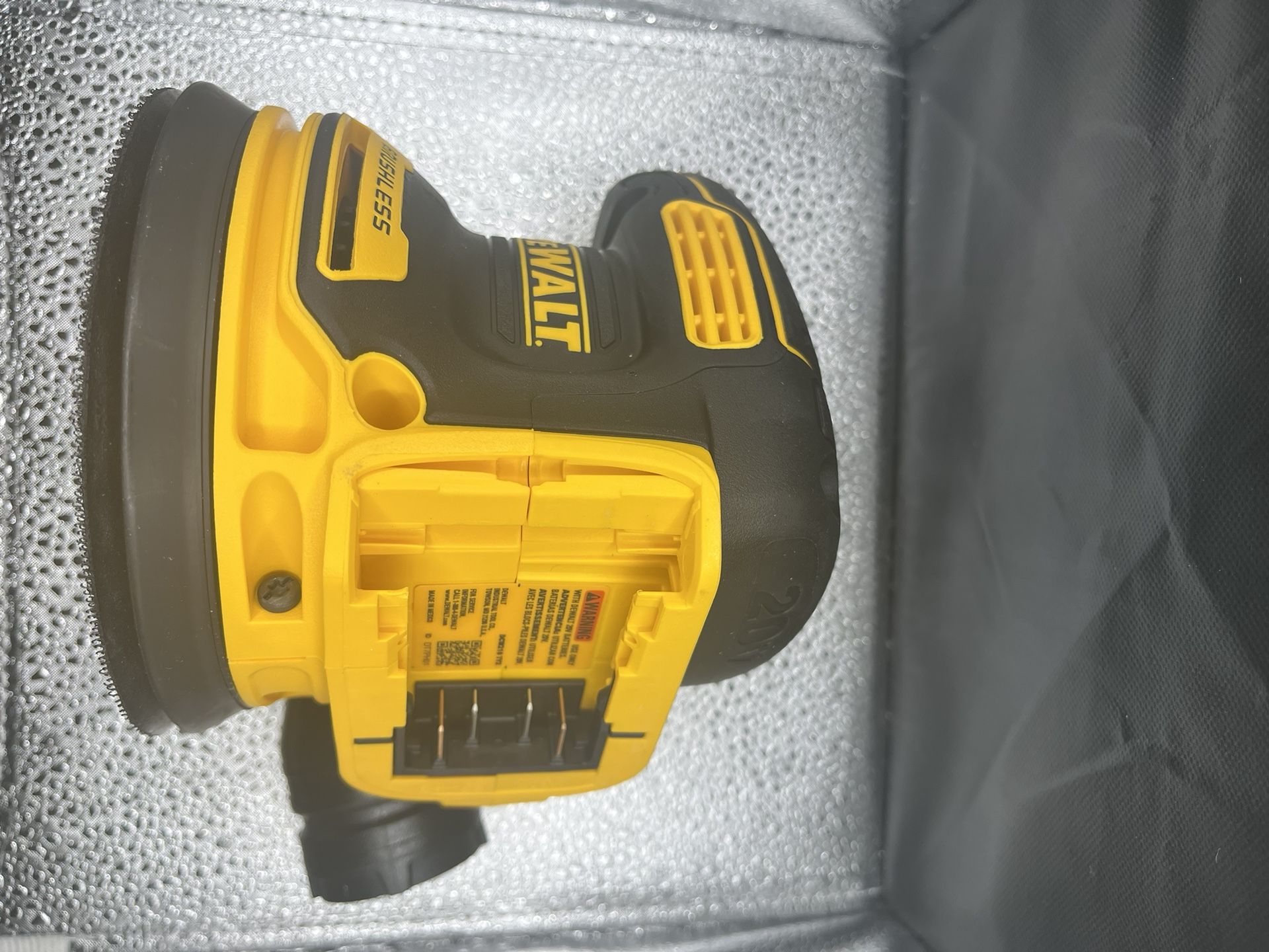 20V Max 5” Orbit Palm Sander 