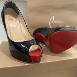 Authentic Christian Louboutin’s Size 7.5