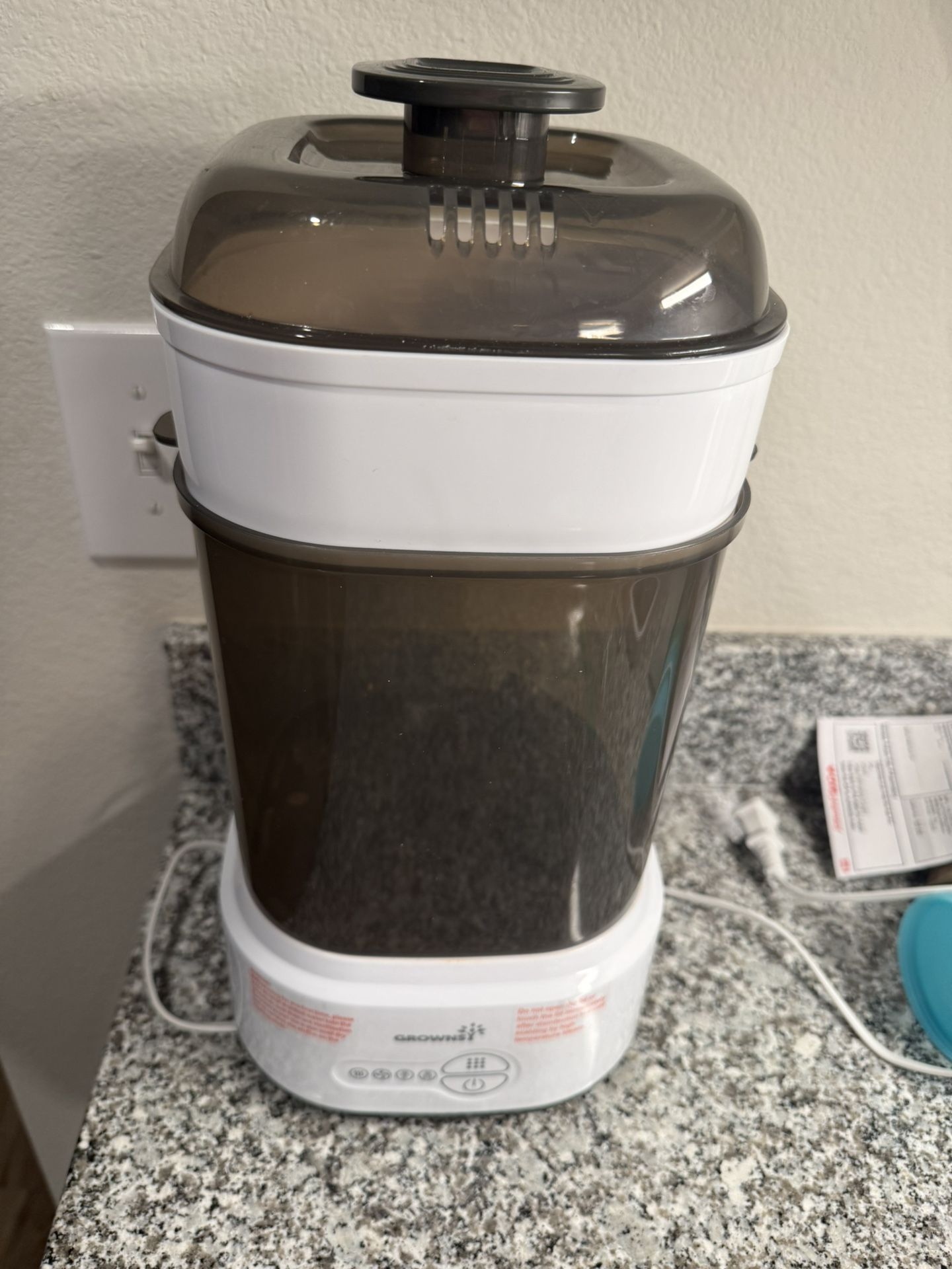 Bottle Sterilizer and Dryer