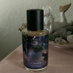 Caressa Perfume
