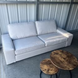 Like New !!! IKEA KIVIK Comfy Sofa 🛋️.  FREE DELIVERY 🚚 