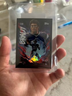 2025 TOPPS CHROME FOOTBALL TOM BRADY ULTRA VIOLET CASE HIT UV-6