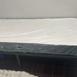 Twin Bed Whit Frame