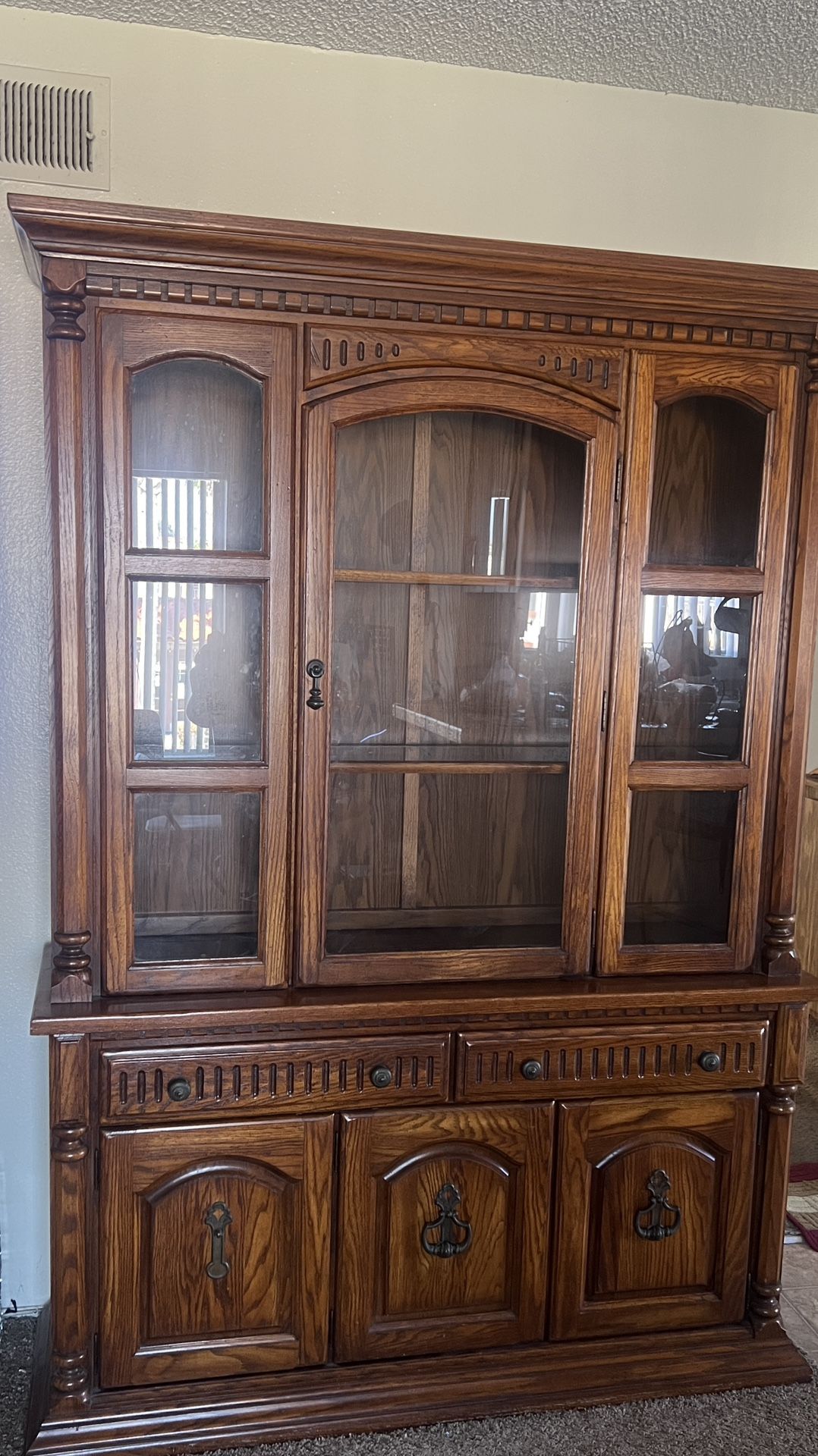 Mahogany Vintage Lit China Cabinet