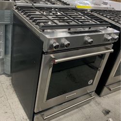 KitchenAid 30 Inch 5 Burner Range