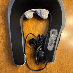 HoMEDICS Shiatsu & Vibration Neck Massager W/Heat