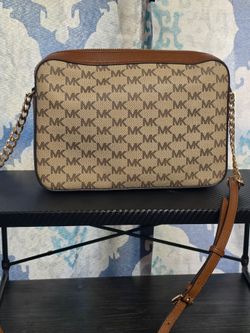 Michael Kors crossbody brown