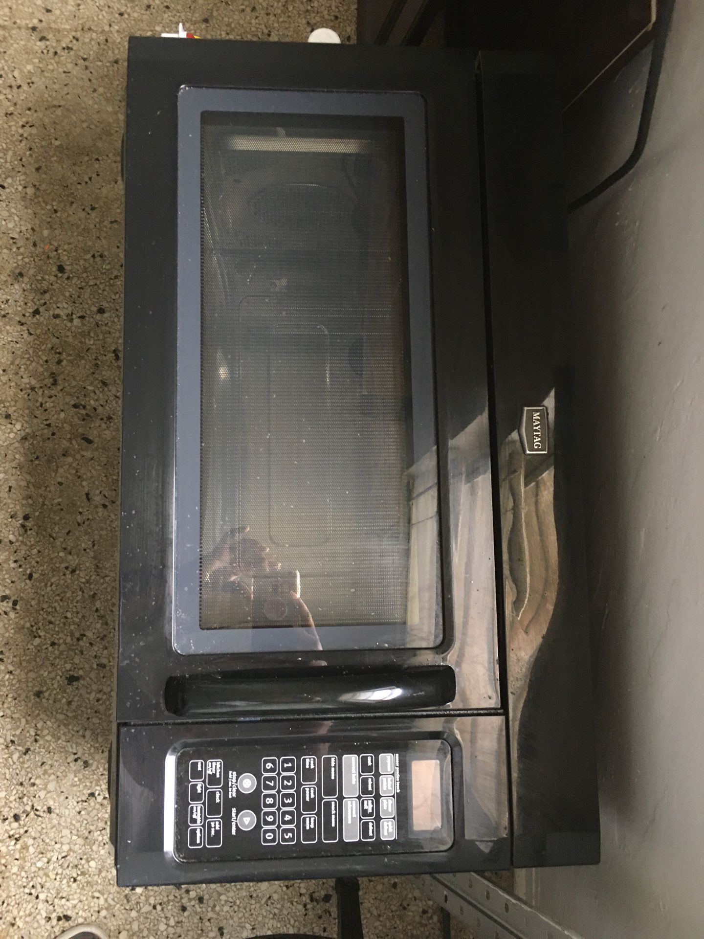 Maytag conventional microwave oven