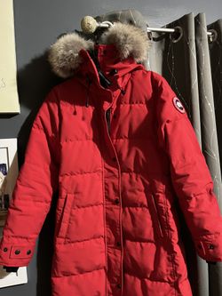 Red Canada Goose Size S