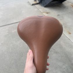 Brown Schwinn Bike Seat