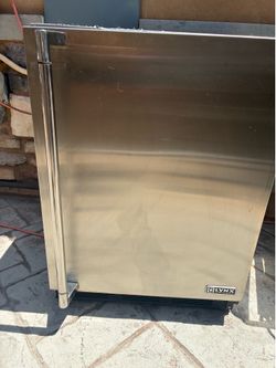 Lynx Outdoor Stainless Steel Refrigerator