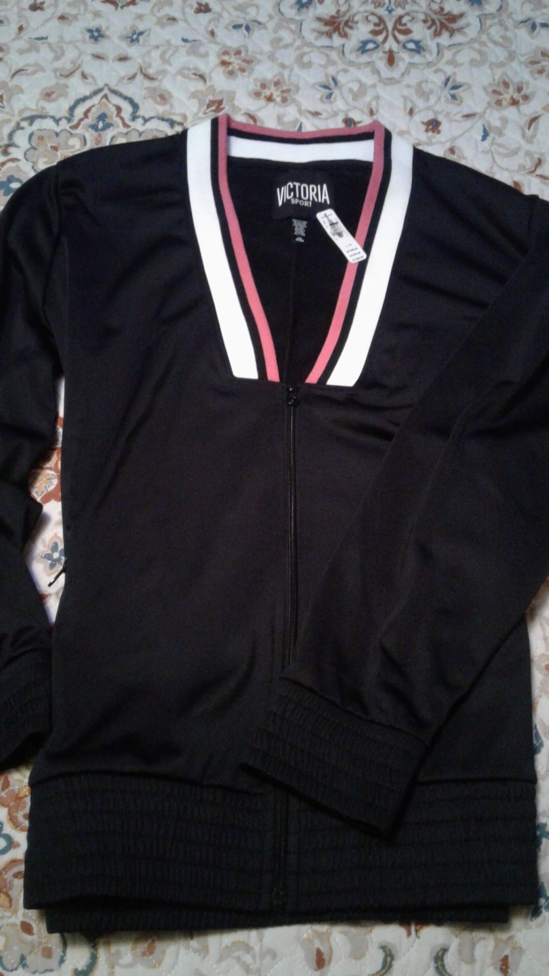Victoria's Secret Victoria Sport JACKET NEW ARRIVAL, NWT $64.50 L