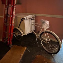 Ice Cream Vendor Bicycle Read Below