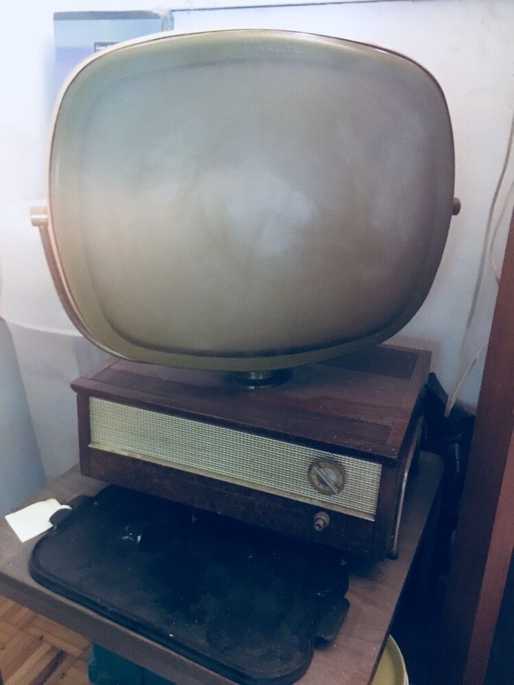 Predicta Television. 1958.
