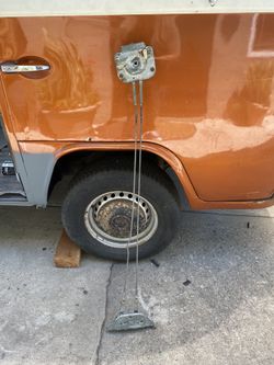 Vw Bus. Mechanism For Sliding Door