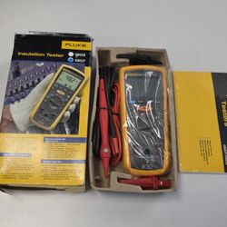 FLUKE Insulation Tester 1507
