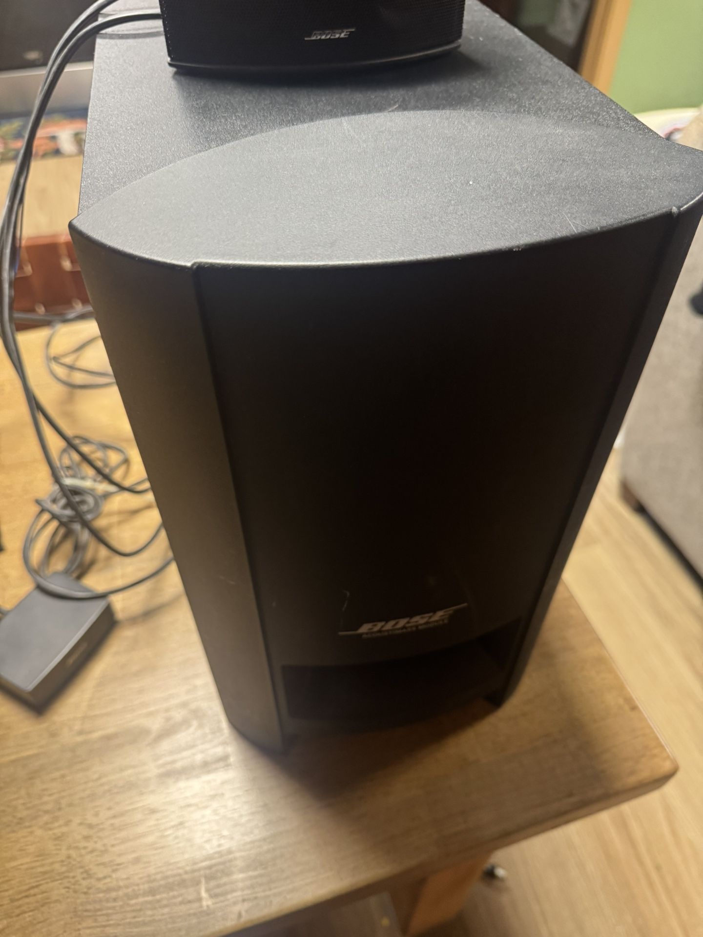 Bose Cinemate Gs Series Surround Sound With Subwoofer