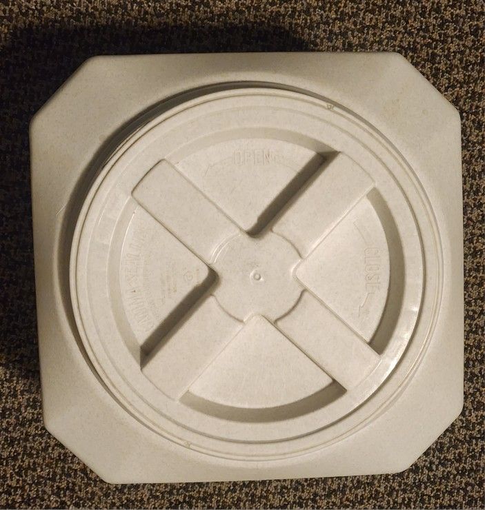 Vittles Vault