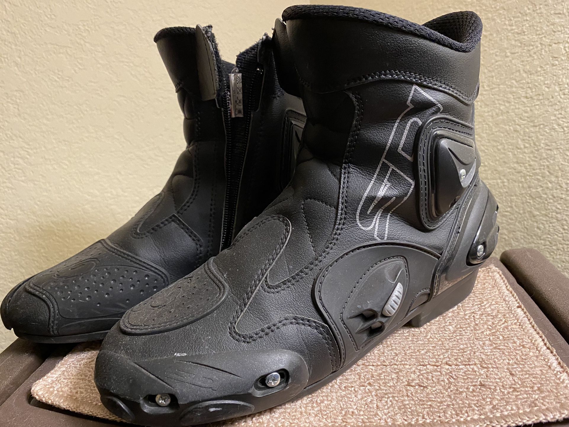 Sidi apex top motorcycle boots