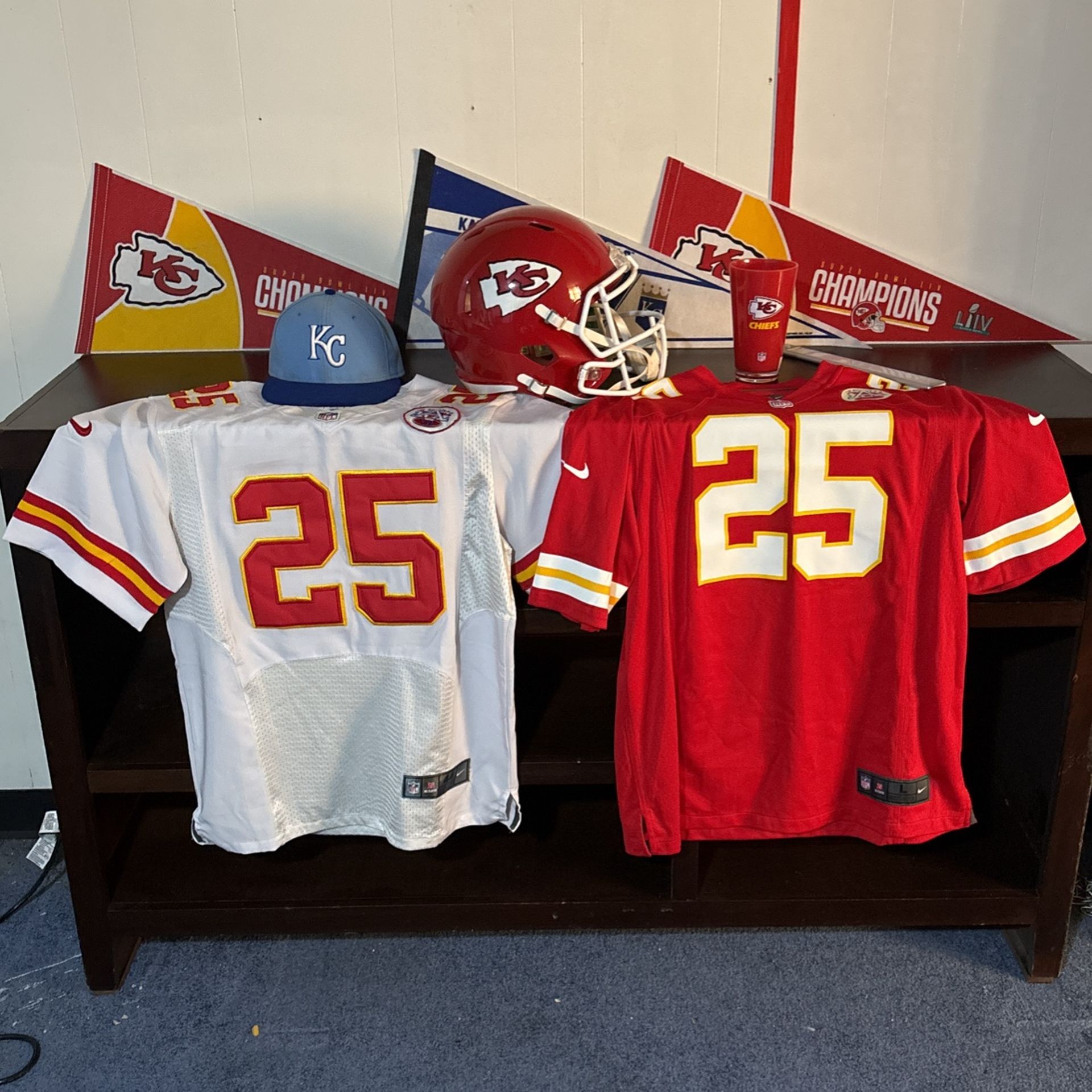 Kansas City Gear Jerseys Cup Kansas CityRoyals Hat 7 Inch And Banners