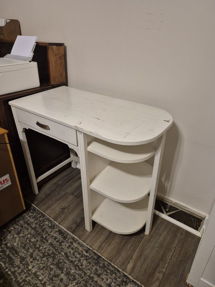 White Vintage Desk / Sewing Table