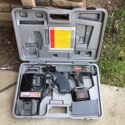 Nail gun to Two Battery  Works Perfect