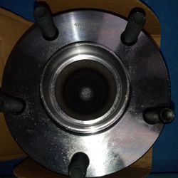 Front Wheel Hub With ABS Sensor 