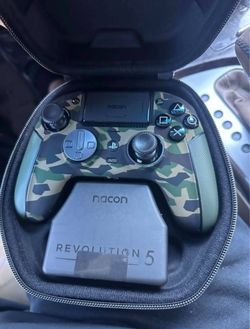Nacon revolution 5 pro controller Ps5/ps4/pc