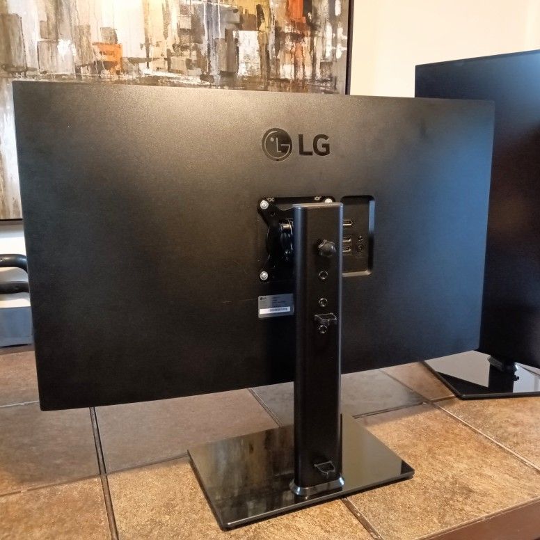 32" LG Monitor 32QN600-B