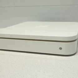  WIFI Router  Apple Airport Extreme Base Station. Model: A1408. 