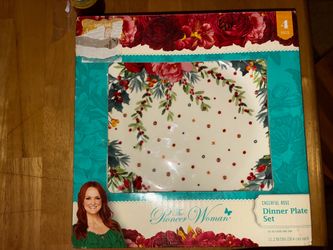 Pioneer Dinner plate sets $40