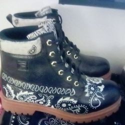 Customized Boots 