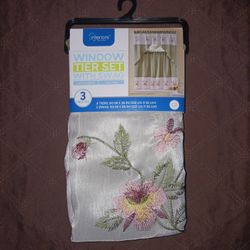 New Kitchen Curtains $15